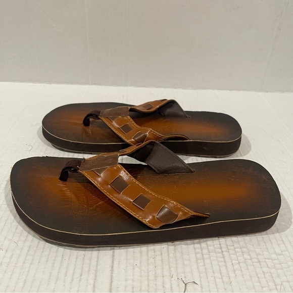 Men’s SeaHorse Brown Faux Leather Beach Sandals Size 9 US! - Picture 3 of 6